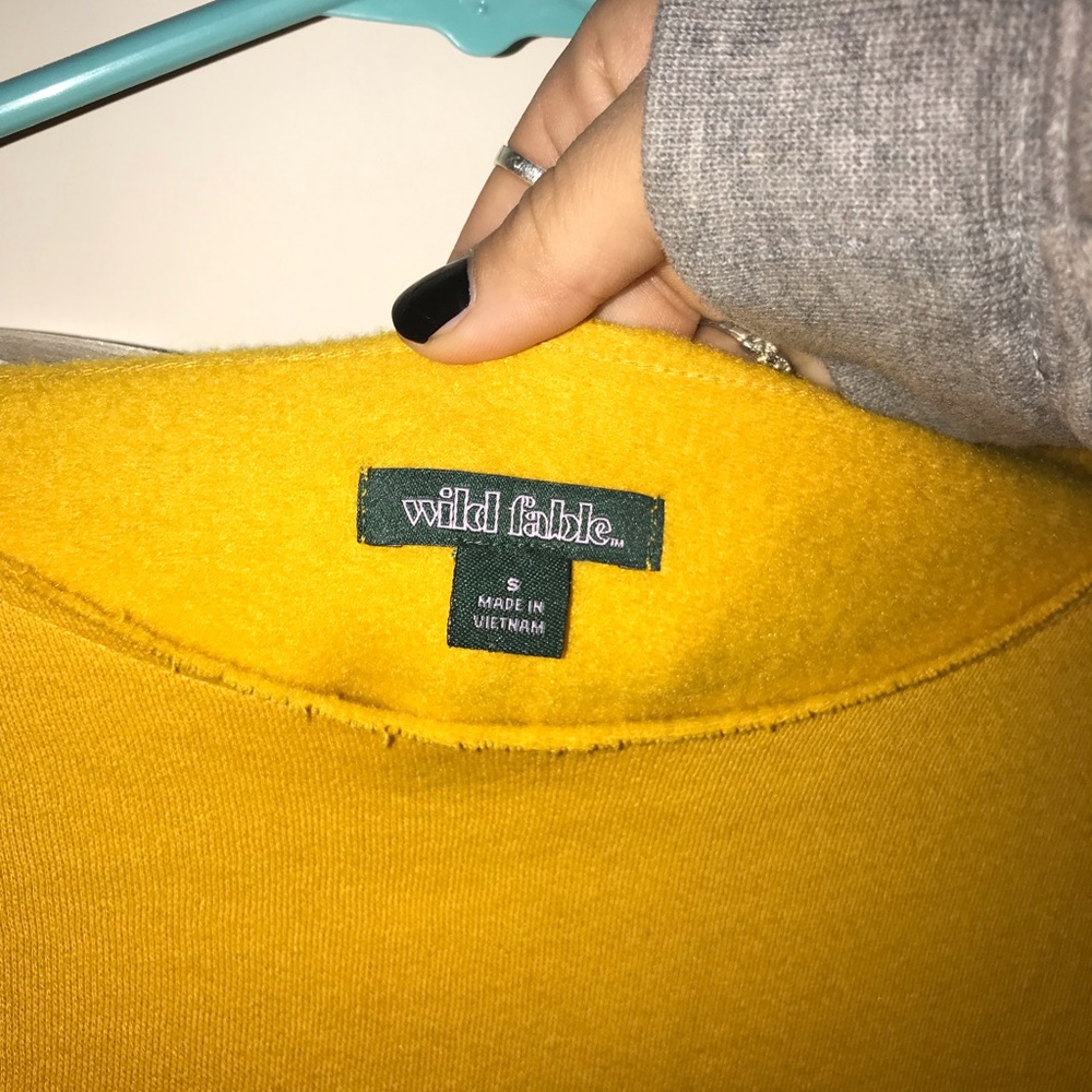 Sweatshirt - Picture 2 of 2